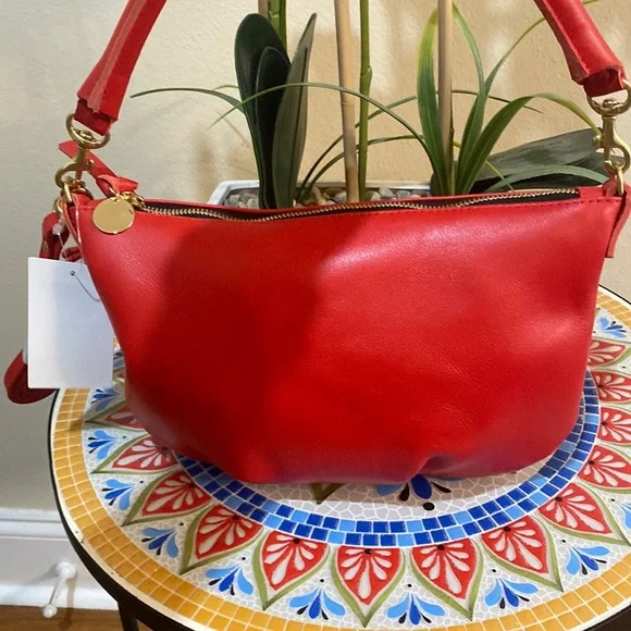 - Clara V. Petit Moyen Pouch bag - Picture 1 of 13